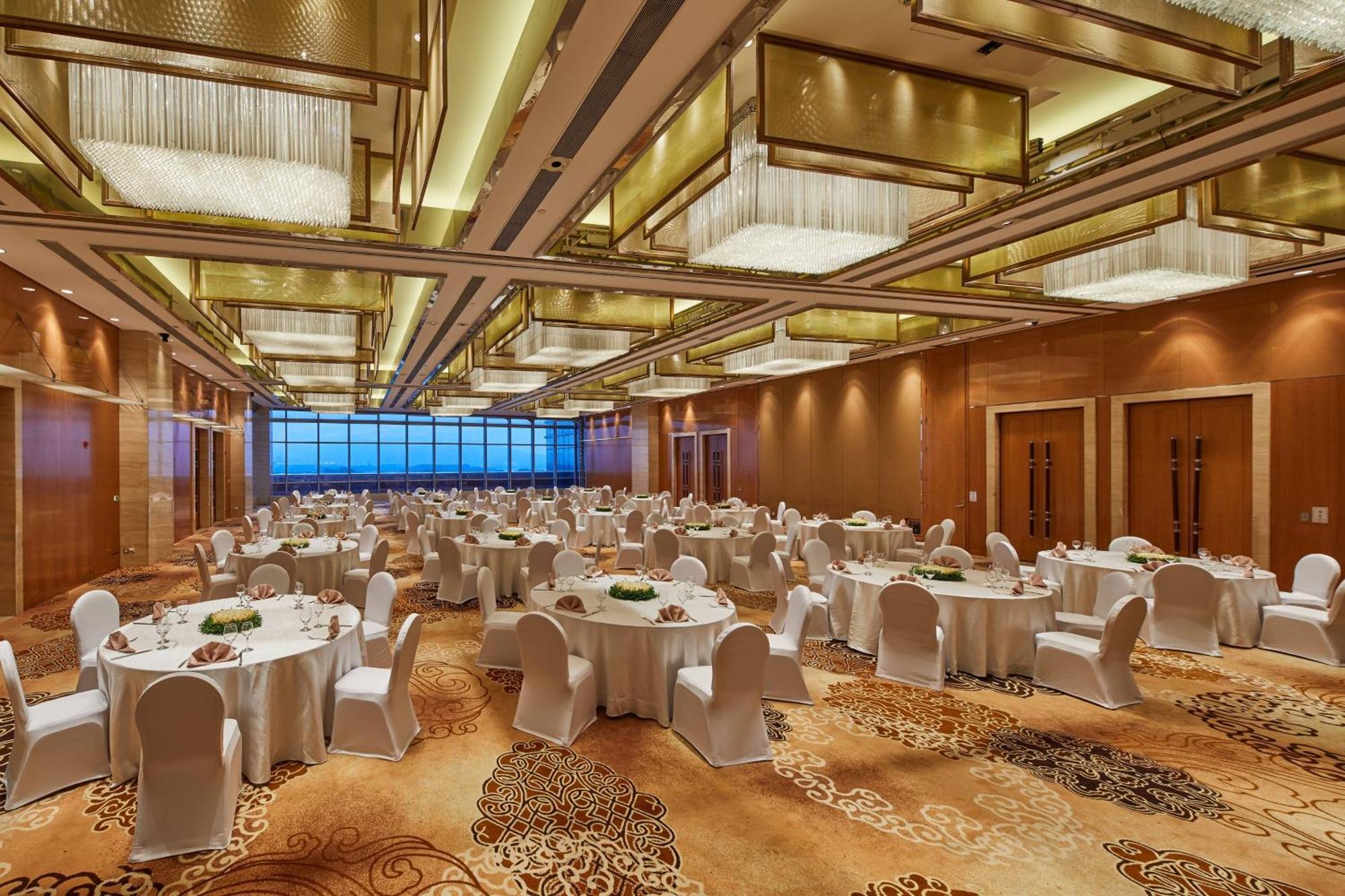 The Westin Nanjing Xuanwu Lake エクステリア 写真