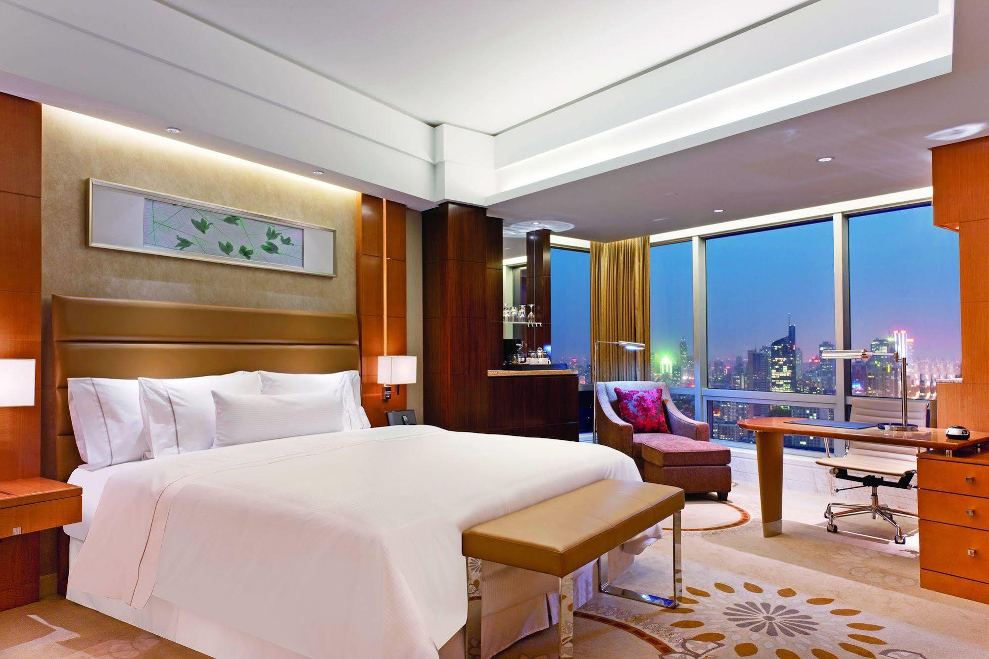 The Westin Nanjing Xuanwu Lake エクステリア 写真